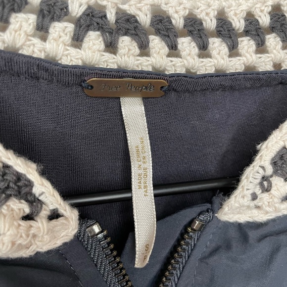 Free People Crochet insert light weight bomber cropped jacket - Picture 3 of 15